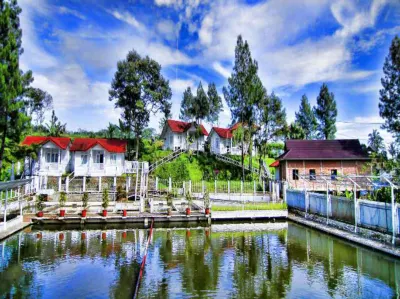 Marbella Villa RESORT​ Hotels near Wisata Kopi Karamat Catang Ngangkong