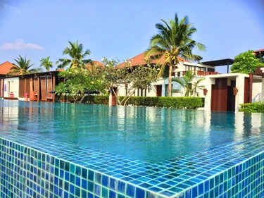 รูปภาพของThe Oriental Beach Pool Villa and Village