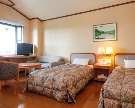 Biwako Resort Shirahamaso 高島市のホテル