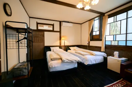 Kotohira Guest House en