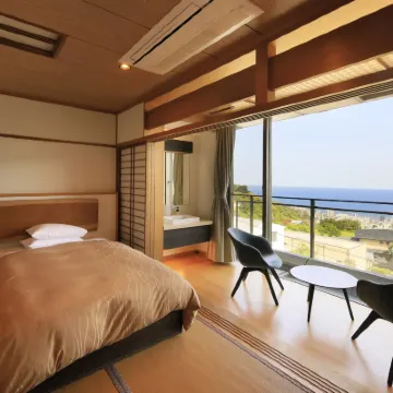 Atami Fuga Hotels near Izusan Shrine