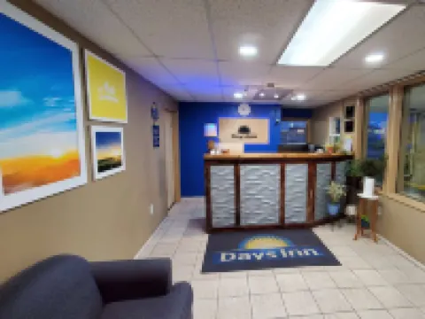 Days Inn by Wyndham Monett Hotels in Monett