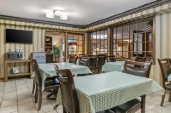 Quality Inn Hotels in Moran Township