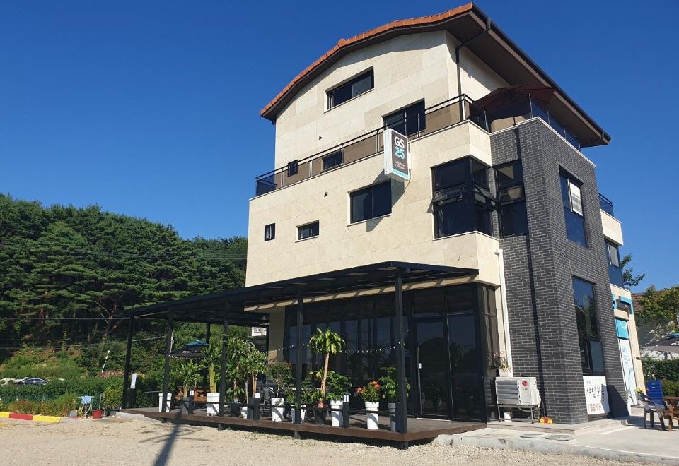 고성 샤인하우스펜션 이런 분들 추천해요 이미지