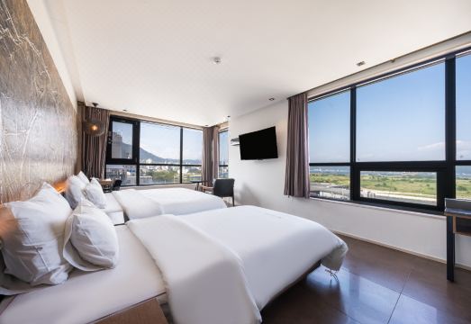 마산 아몬드 호텔