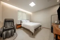 Gunsan Laonhaje Hotel