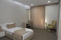 Dunyo Palace Hotel a Kulba