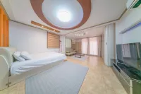 Tongyeong Honey Spa Pension