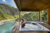 Raga on the Ganges - spa