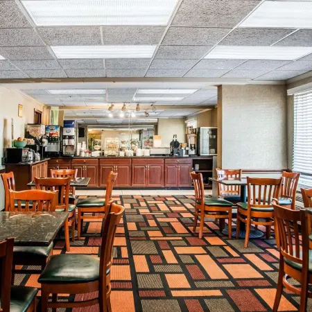 Quality Inn & Suites Cvg Airport