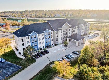 Staybridge Suites Cedar Rapids North