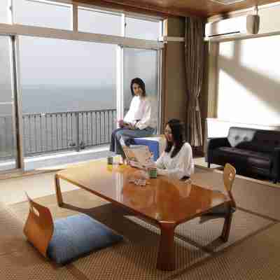 玉造国際ホテルRivageChoraku Rooms