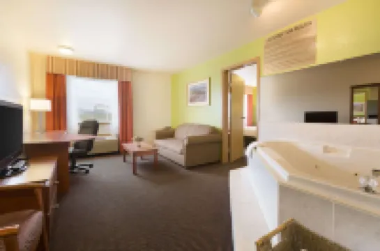 Super 8 by Wyndham Drayton Valley Hotels in Drayton Valley