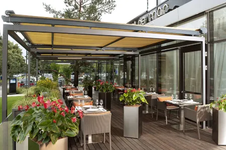 NH Collection Olomouc Congress Отели в г. Оломоуц