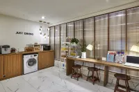 Justsleep Hotel  Gimpo 1st