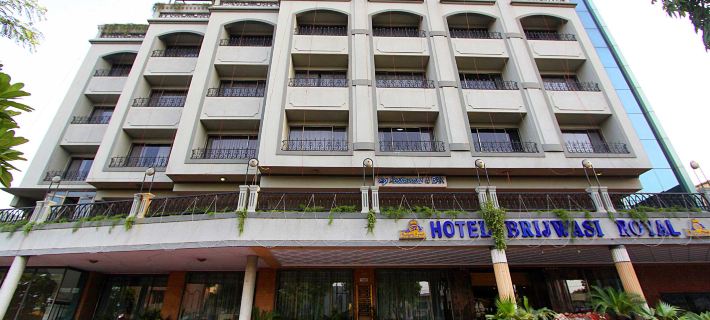 Brijwasi Royal โรงแรมในมธุระ