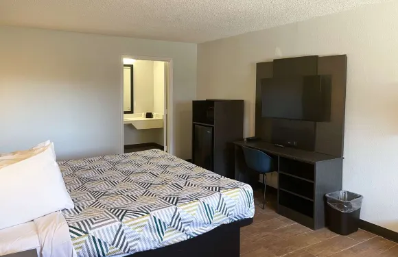 西維吉尼亞颶風 6 號汽車旅館