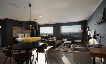 The Penthouse at the Hague Tower