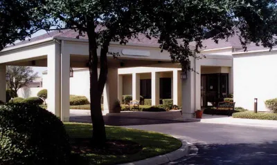 Courtyard San Antonio Medical Center Отели рядом с достопримечательностью «Университет Инкарнейт Уорд в Северо-Запад Сентер»