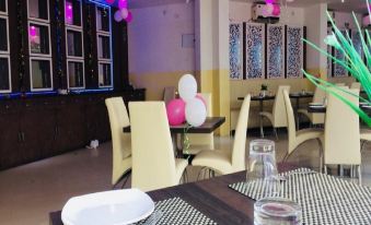 Hotel Ashoka Grand - Housity