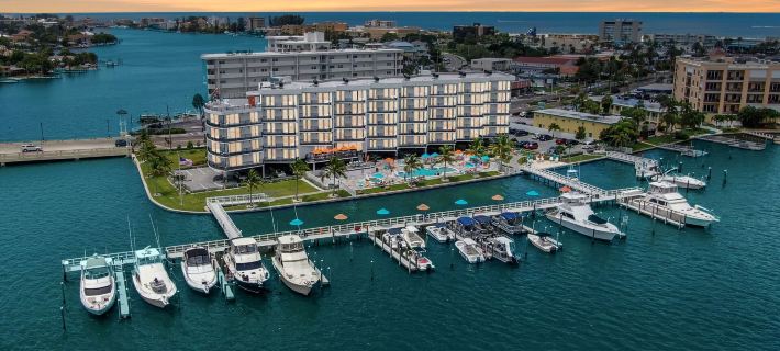 Fusion Resort Waterfront Suites Hotels in Pinellas County