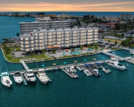 Fusion Resort Waterfront Suites Hotels in Treasure Island