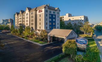 Hampton Inn & Suites Nashville-Vanderbilt-Elliston Place