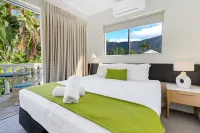 Sarayi Boutique Hotel Hotels in Clifton Beach