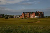 Marine Troon - 5-Star