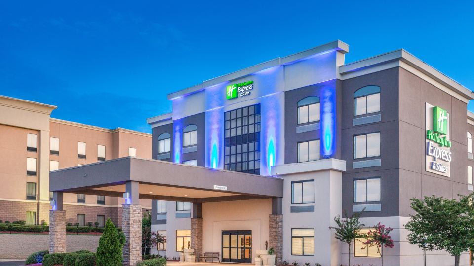 Holiday Inn Express & Suites Augusta West - Fort Gordon by IHG
