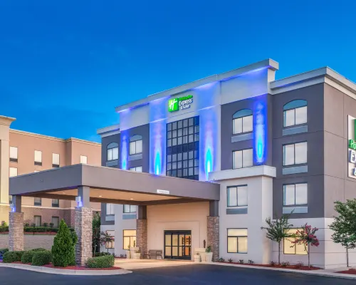 Holiday Inn Express & Suites Augusta West - Fort Gordon by IHG Hotels in Augusta