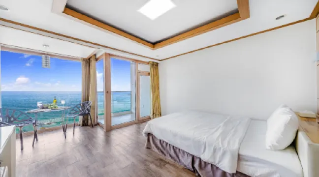 Gangneung Four Season Hotel and Pension