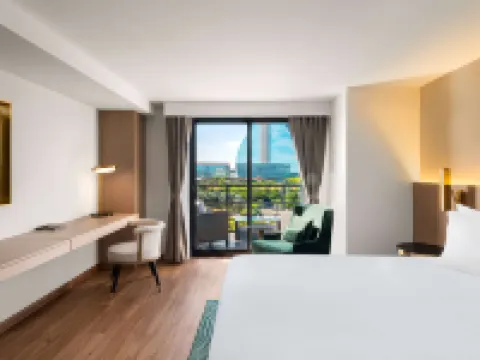 Dolce by Wyndham Hollywood Hotels in Hollywood