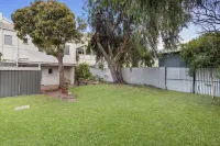 Wanderlust 3Br Cottage Grange|  Illuminate Adelaide 2024