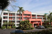 Boca Suites Deerfield Beach, SureStay Collection by BW