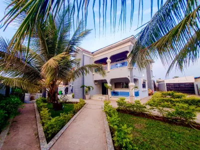 Sun Rise Apt #5 The Retreat Apartments Hotels near Banjul International Airport