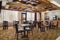 Quality Inn & Suites فنادق في Kochville Township