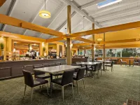 Best Western the Plaza Hotel Отели рядом с достопримечательностью «Музей Байшоп»