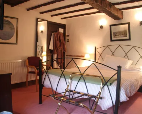 Church Villa B & B Hotels in North East Derbyshire District