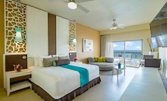 El Dorado Seaside Suites Catamarán, Cenote & More Inclusive