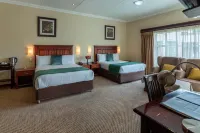 Global Village Guest House - parking