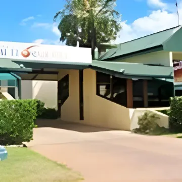 Emerald Central Hotel Official