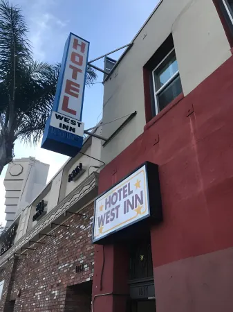 Hotel West Inn, Hollywood - La Отели рядом с достопримечательностью «Museum of Death»