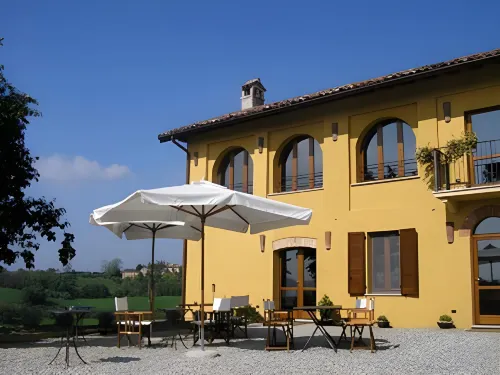 Ca' Villa Club Agriturismo Hotels in Brusasco