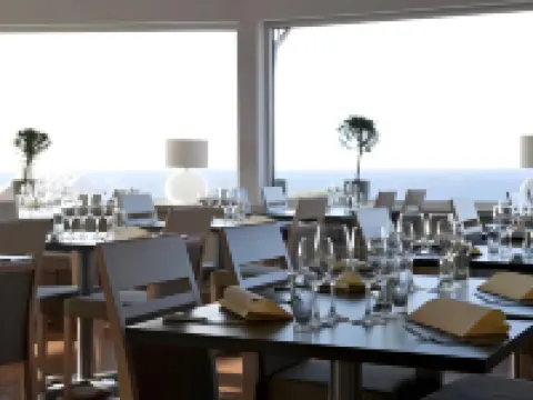 霍夫哈拉蘇爾酒店及餐廳 巴斯塔德酒店