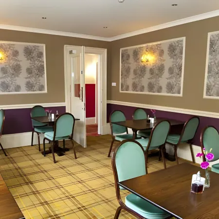 The Waverley Hotel