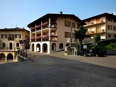 Residence Casa Gardola, Gtsgroup Hôtels à : Tignale