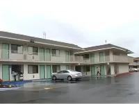 Motel 6 Springfield or  Eugene North