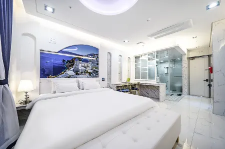 Haman Hot Place Self Check-in Hotel Отели в г. Хаман