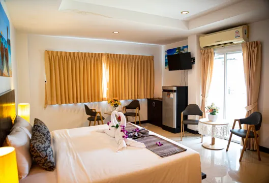 ห้องดีลักซ์พร้อมเตียงคิงไซส์